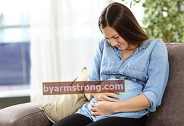 Cause di secrezione marrone durante la gravidanza?